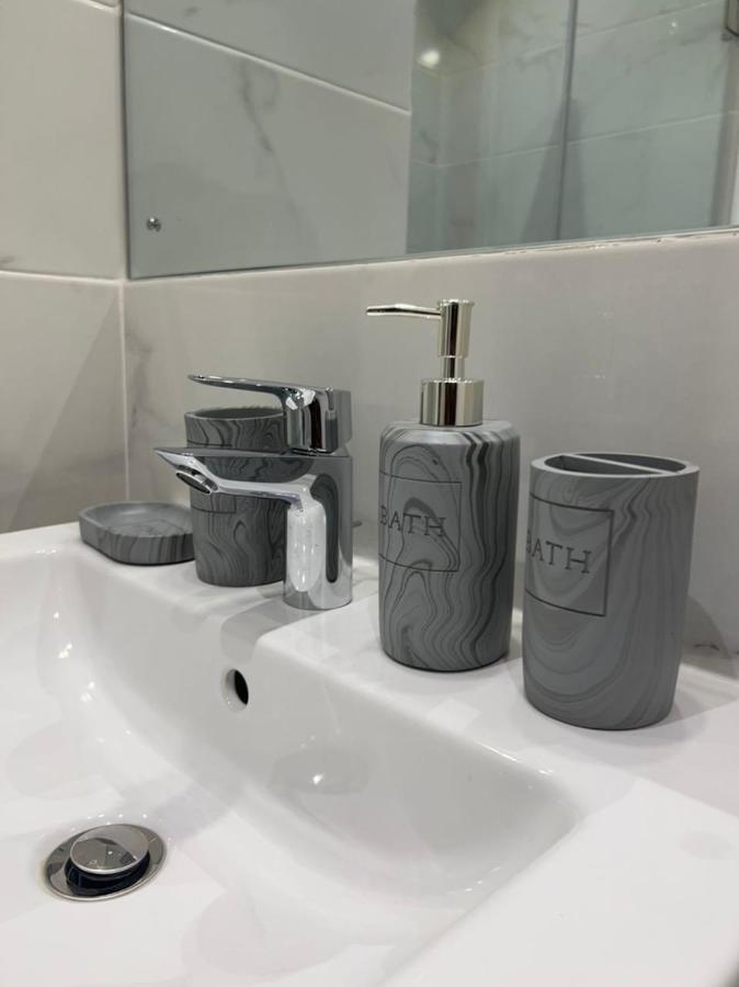 The Lennox Luxury Apartment Accra Kültér fotó