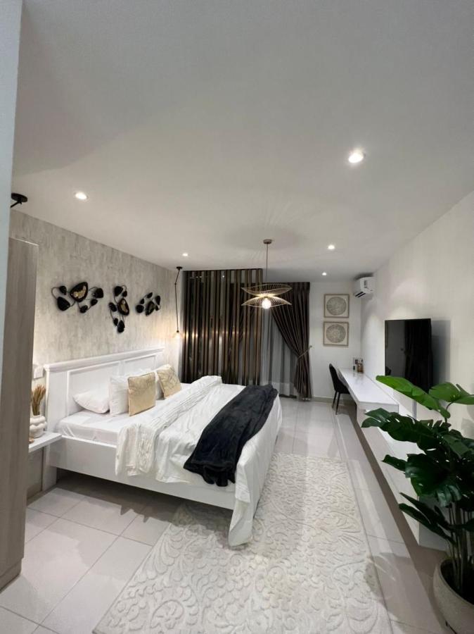 The Lennox Luxury Apartment Accra Kültér fotó